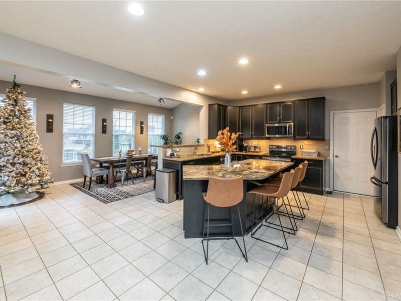 9372 Aspen Brook Court, Clearcreek Township, OH 45458 Photo 14