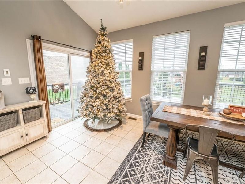 9372 Aspen Brook Court, Clearcreek Township, OH 45458 Photo 19