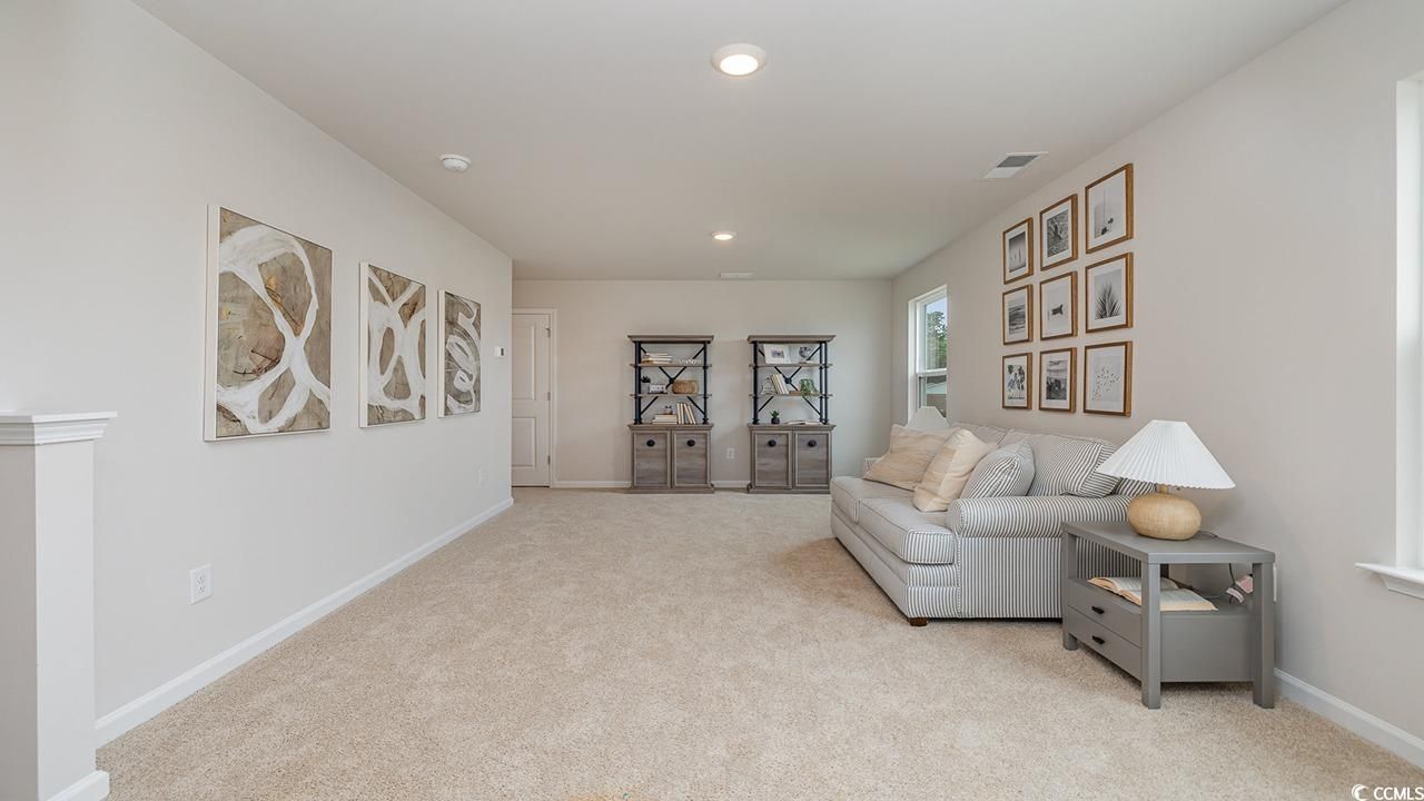 303 Ridley St Photo 20