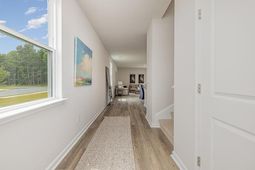 303 Ridley St photo 4