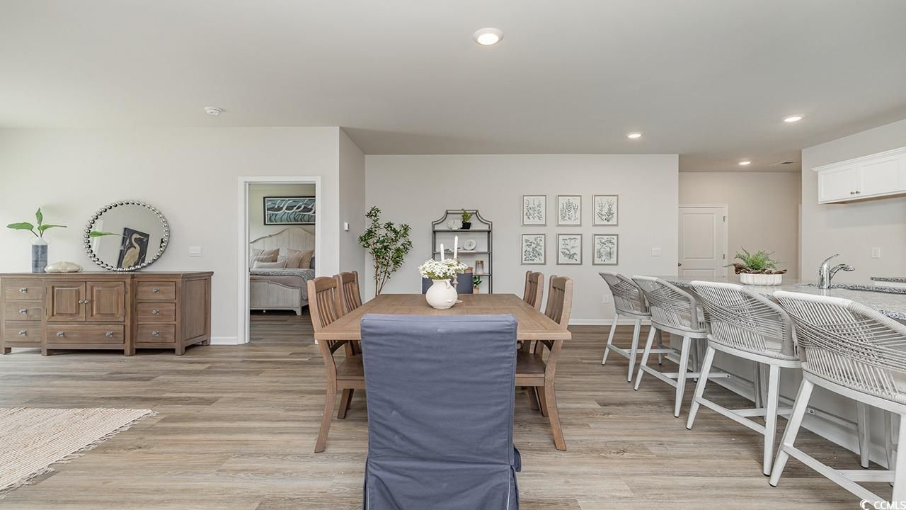 303 Ridley St Photo 8