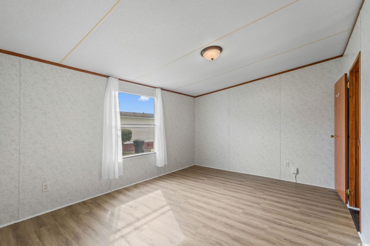 255 Iroquis Trail Photo 18