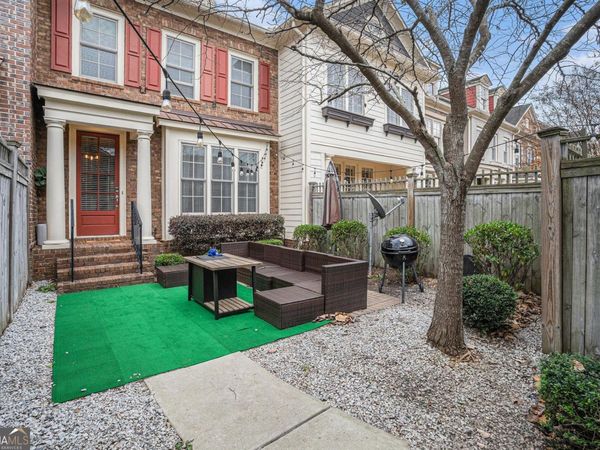 6084 Holly Park Lane SE, Mableton, GA 30126