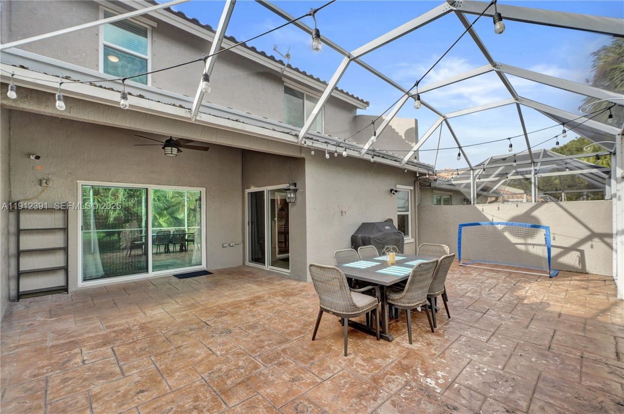 5633 NW 117th Avenue, Coral Springs, FL 33076 Photo