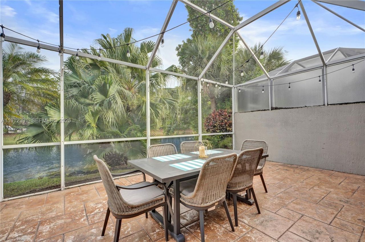 5633 NW 117th Avenue, Coral Springs, FL 33076 Photo