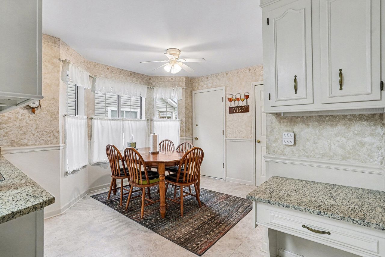 69 Jawol Drive Photo 16