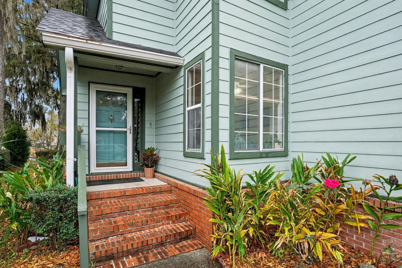 69 Jawol Drive Photo 5