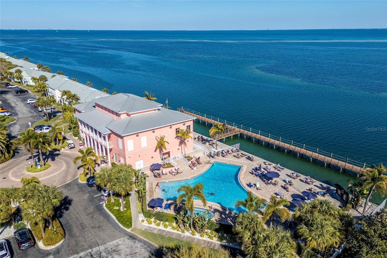 5176 Salmon Drive Se, Unit A, Saint Petersburg, FL 33705 Photo