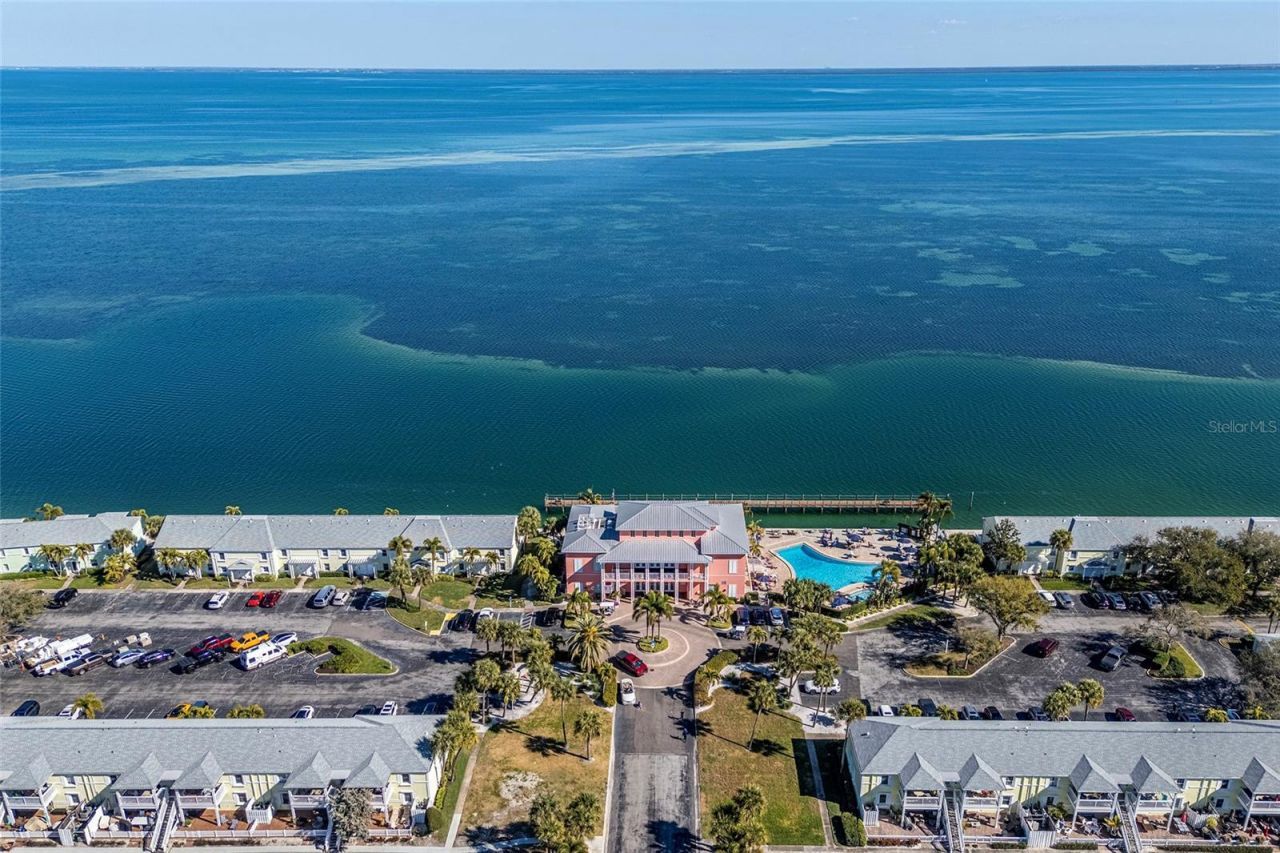 5176 Salmon Drive Se, Unit A, Saint Petersburg, FL 33705 Photo