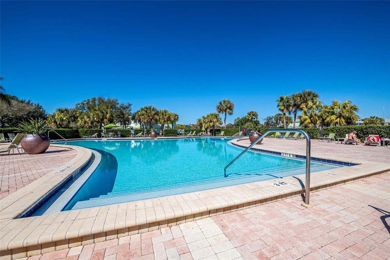 5176 Salmon Drive Se, Unit A, Saint Petersburg, FL 33705 Photo