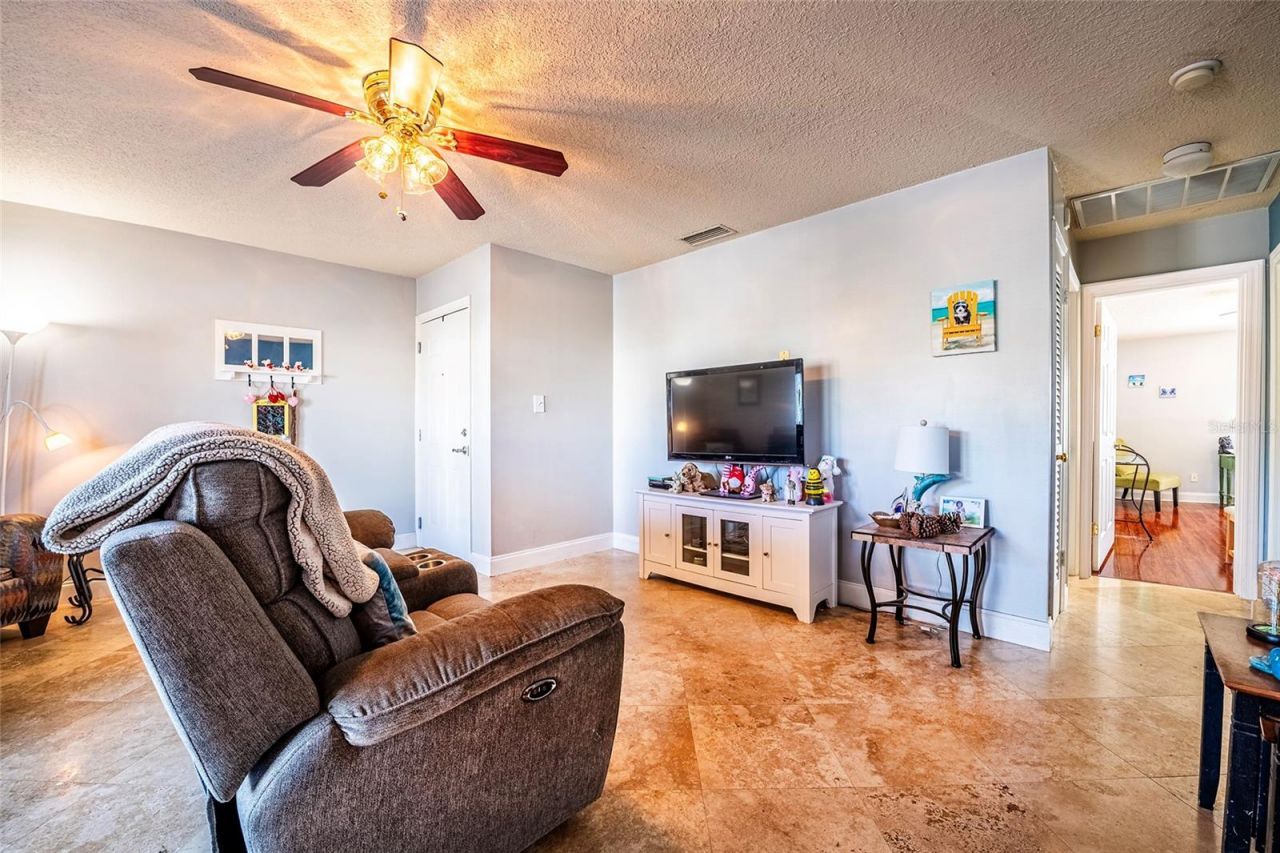 5176 Salmon Drive Se, Unit A, Saint Petersburg, FL 33705 Photo