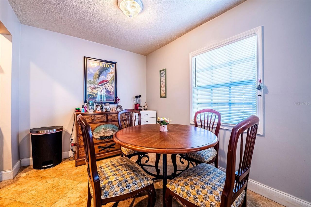 5176 Salmon Drive Se, Unit A, Saint Petersburg, FL 33705 Photo