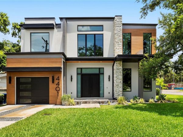 4709 W ESTRELLA STREET, TAMPA, FL 33629