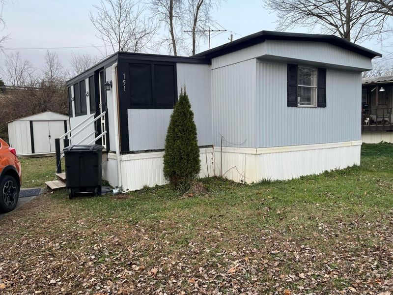 151 Cambridge Court, Reynoldsburg, OH 43068 Photo 1