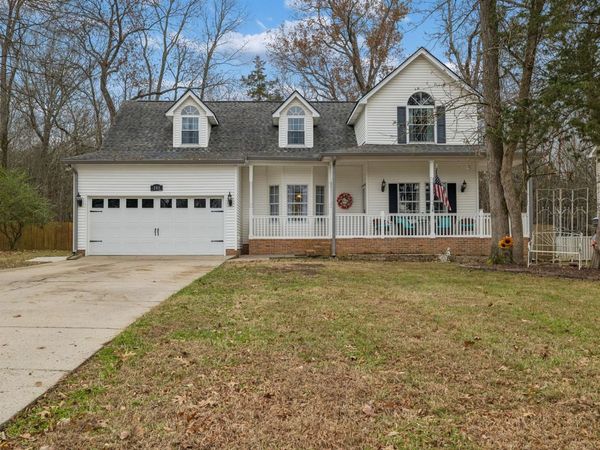 108 Springfield Dr, Smyrna, TN 37167