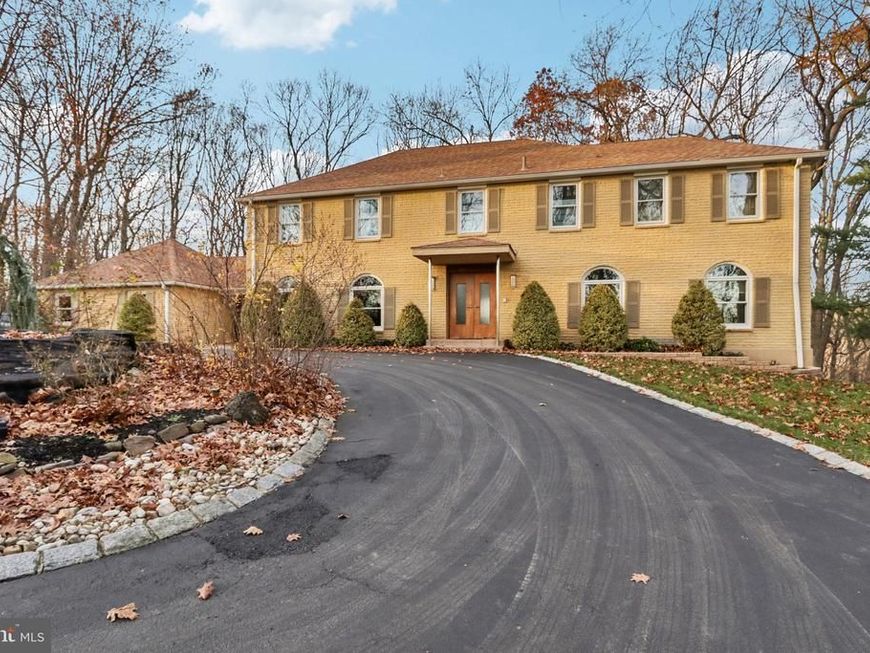 400 Highview Drive, Wayne, PA 19087 Main Photo