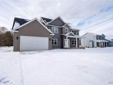 8418 Evelyn Drive, Angola, NY 14008