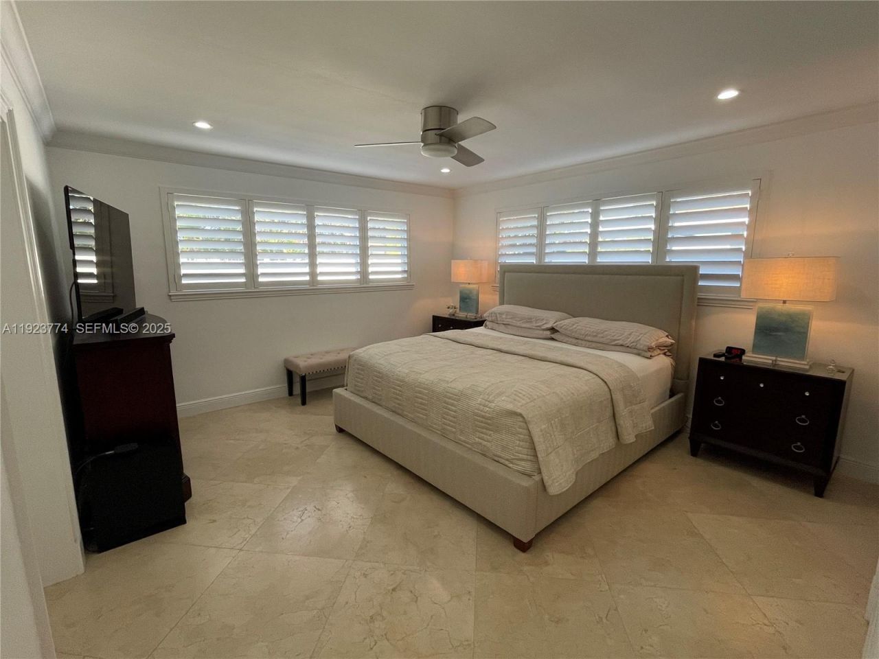 6611 NE 21st Ln, Fort Lauderdale, FL 33308 Photo