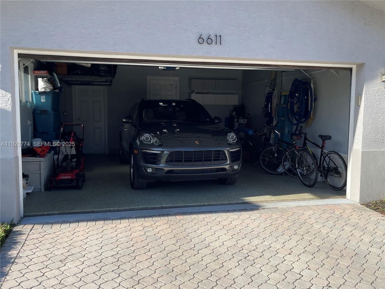 6611 NE 21st Ln, Fort Lauderdale, FL 33308 Photo