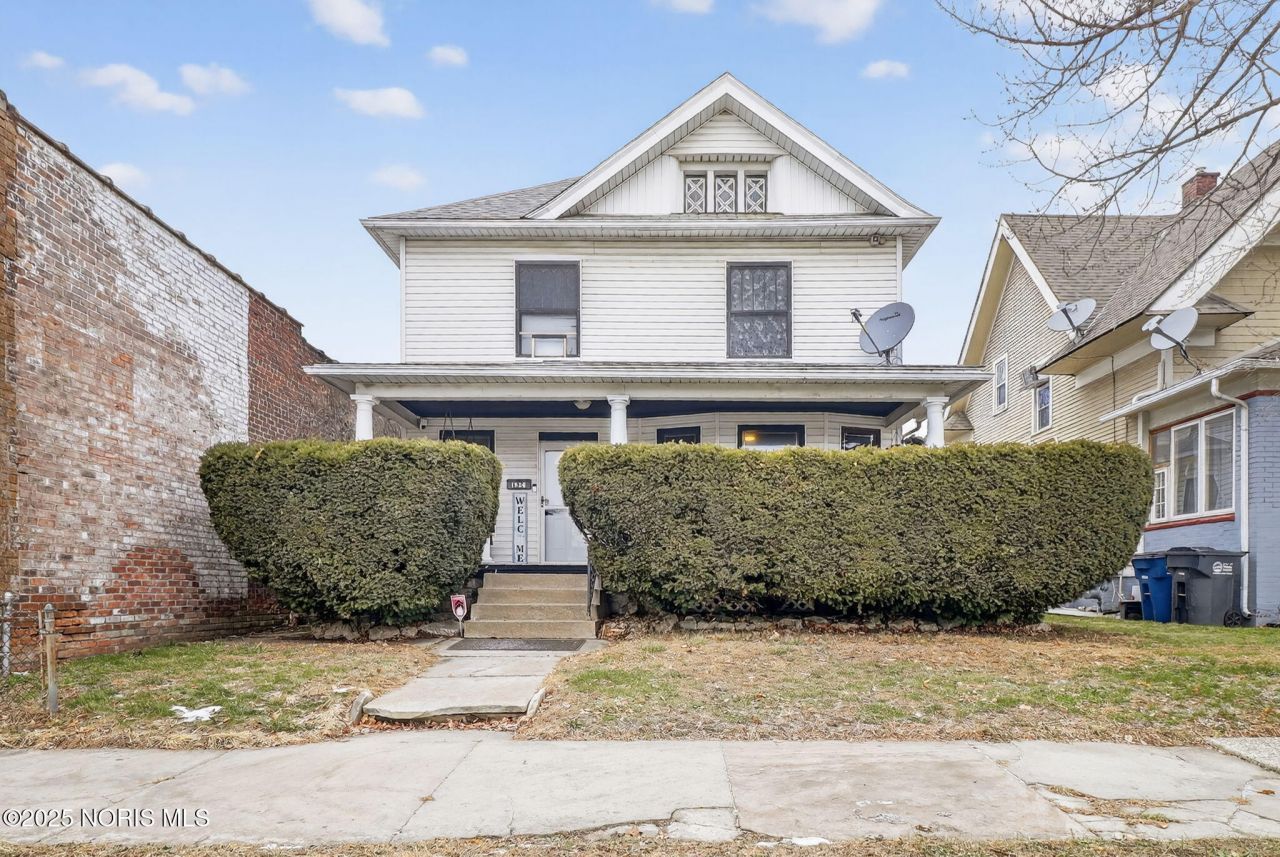 1936 Airport Highway, Toledo, OH 43609 Main Photo