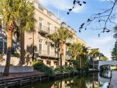 35 John Galt Way, Mount Pleasant, SC 29464