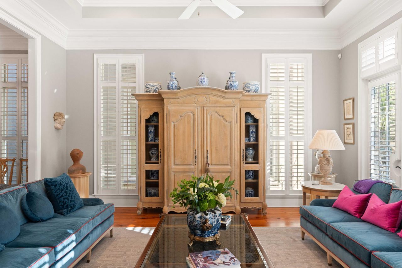 35 John Galt Way Photo 11