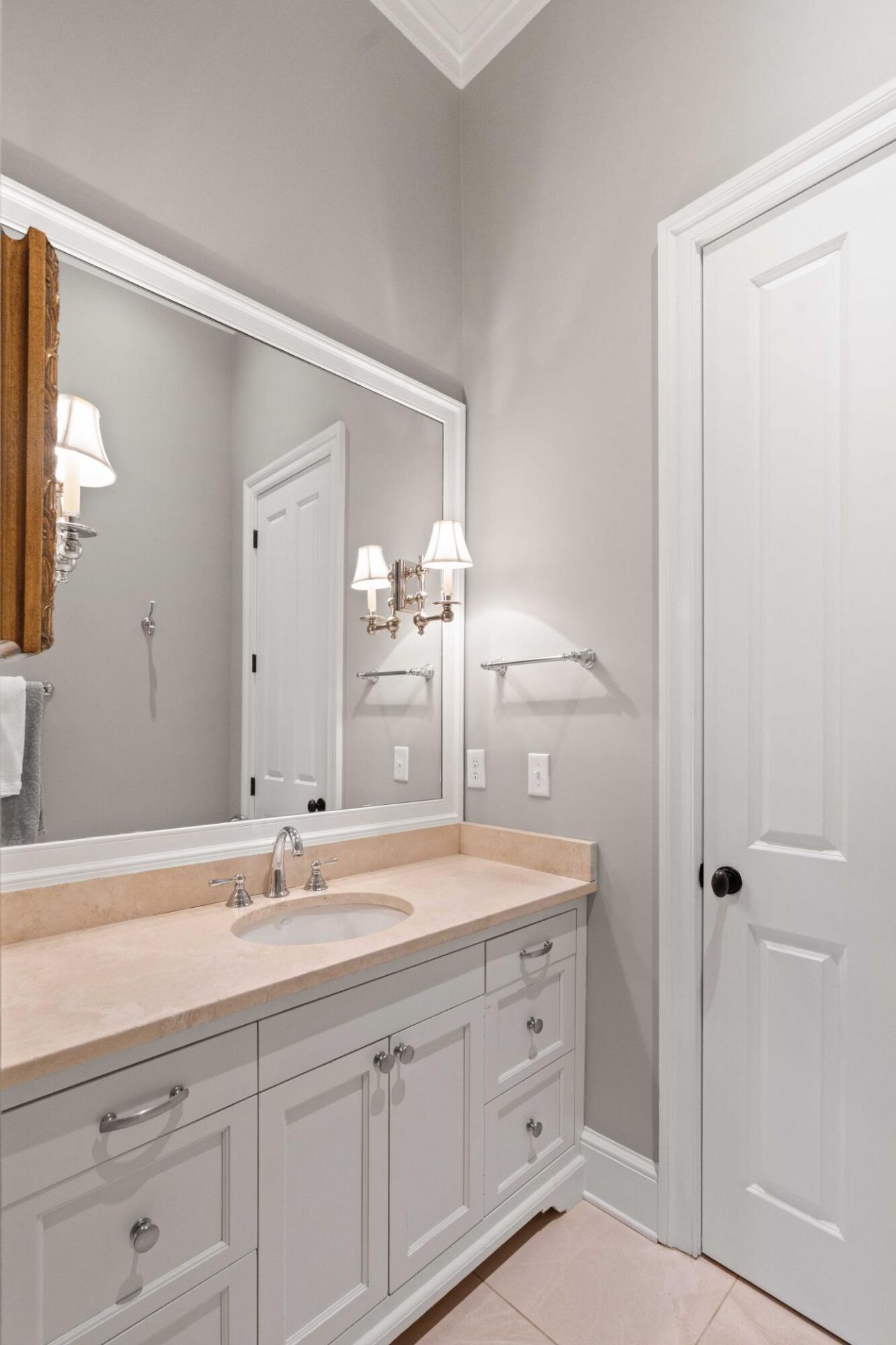 35 John Galt Way Photo 16