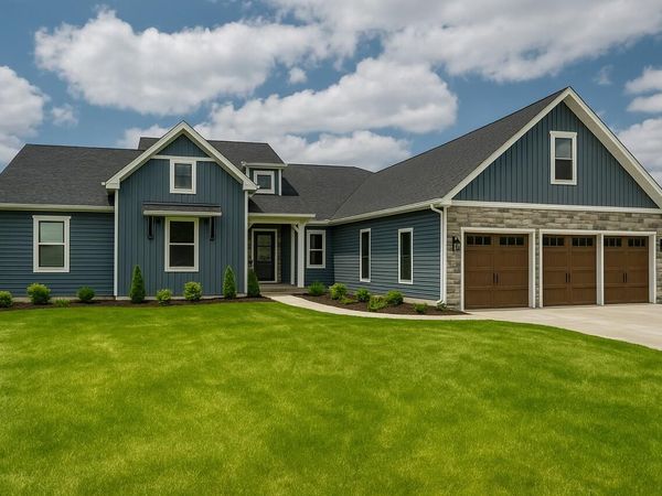 735 Druim Trail, Crown Point, IN 46307