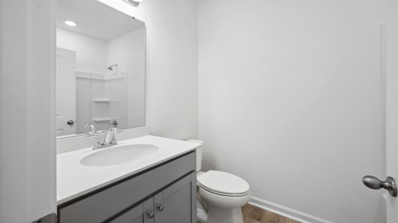 478 Cadbury Loop Photo 17