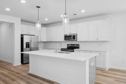 478 Cadbury Loop photo 4