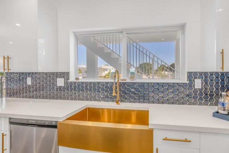 229 Upper Matecumbe Rd, Key Largo, FL 33037 Photo