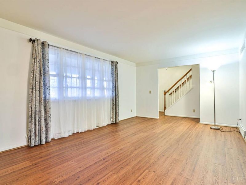 1101 Meadowind Court, Springfield Twp., OH 45231 Photo 7