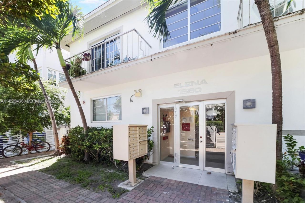 1560 Meridian Ave, Unit 206, Miami Beach, FL 33139 Photo