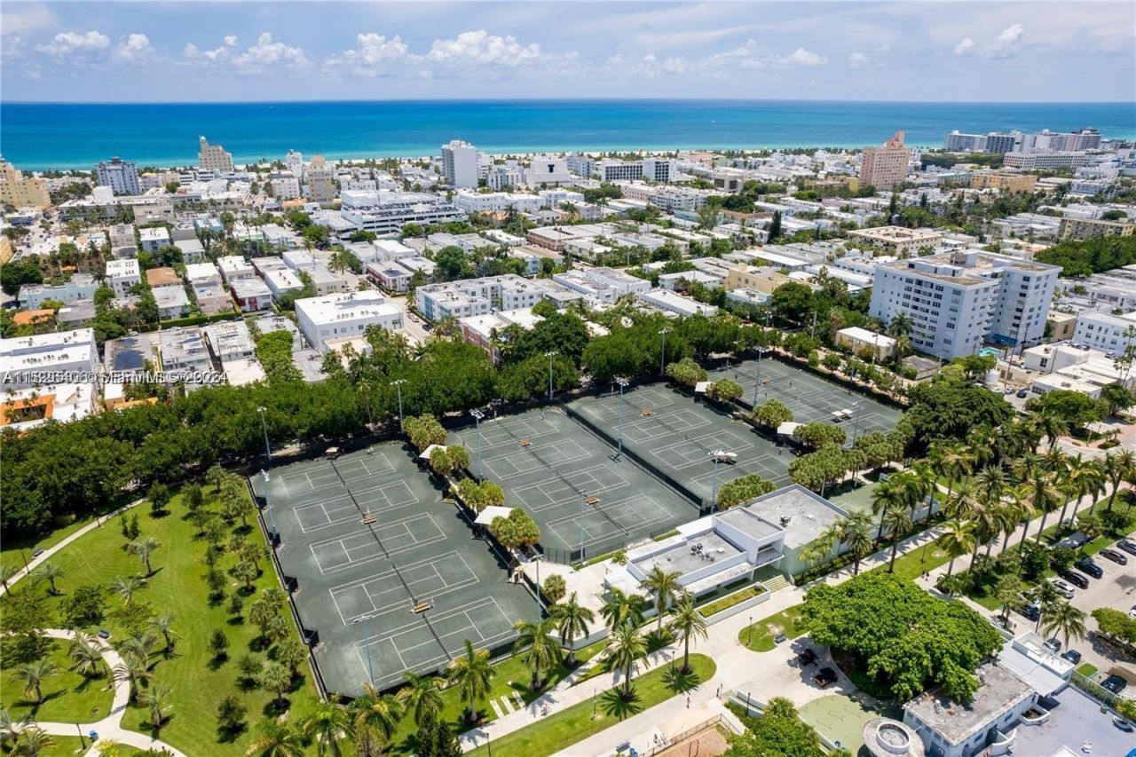 1560 Meridian Ave, Unit 206, Miami Beach, FL 33139 Photo
