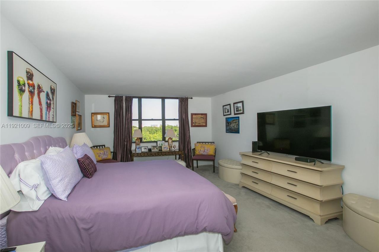 1800 NE 114th St, Unit 603, Miami, FL 33181 Photo