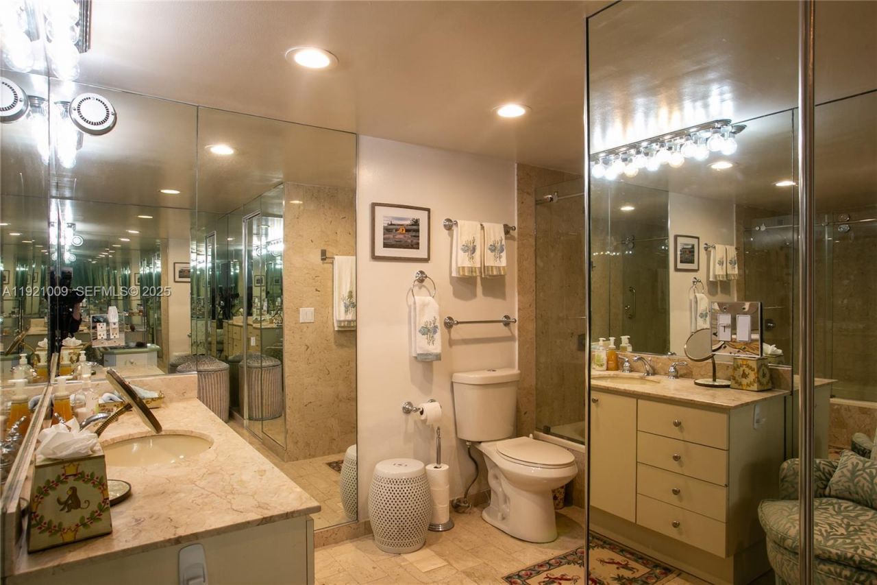 1800 NE 114th St, Unit 603, Miami, FL 33181 Photo