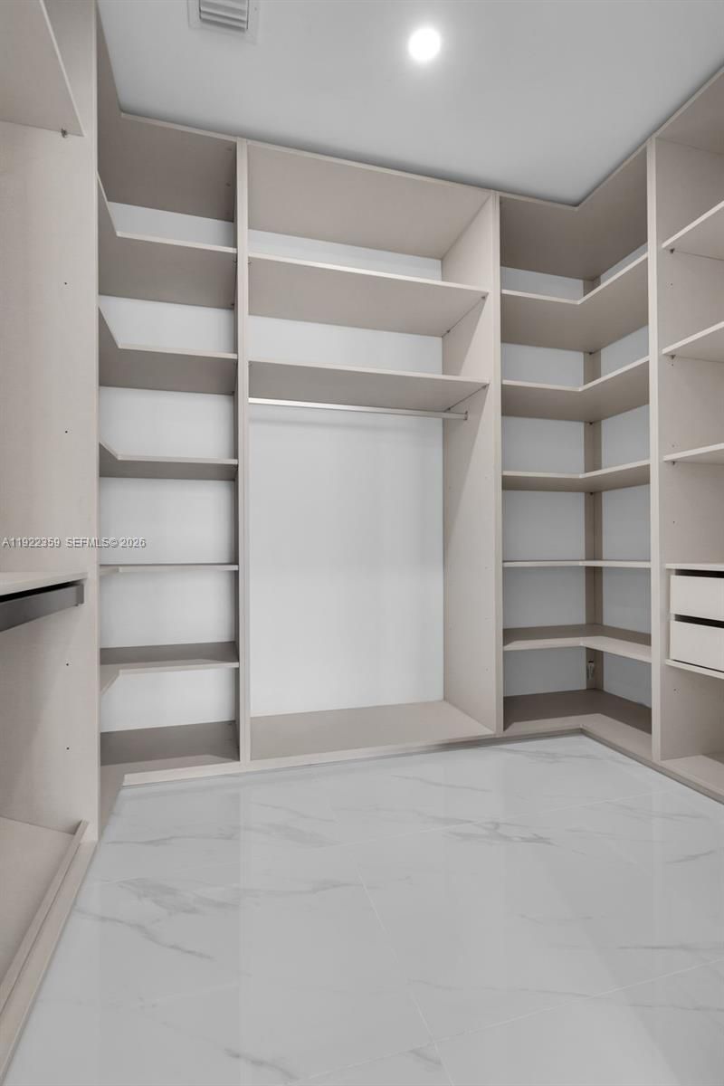 700 NE 24 Street, Unit 2003, Miami, FL 33137 Photo