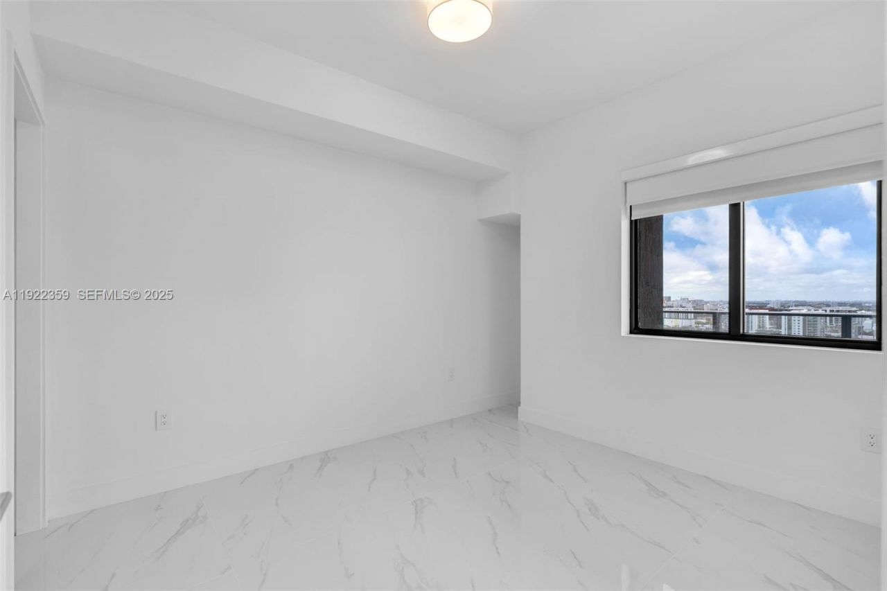 700 NE 24 Street, Unit 2003, Miami, FL 33137 Photo