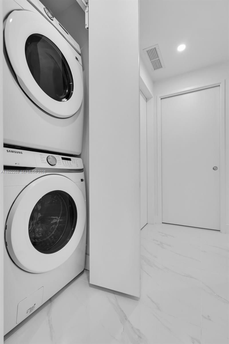 700 NE 24 Street, Unit 2003, Miami, FL 33137 Photo