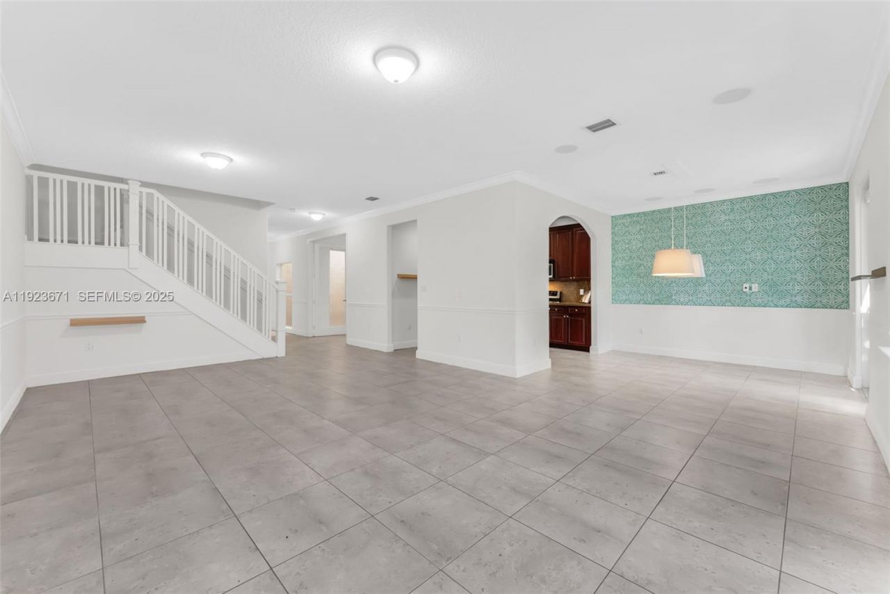 13909 SW 86th Ct, Unit 13909, Palmetto Bay, FL 33158 Photo