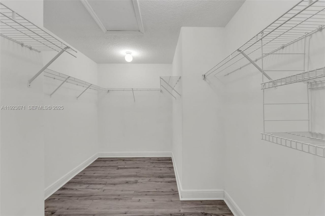 13909 SW 86th Ct, Unit 13909, Palmetto Bay, FL 33158 Photo