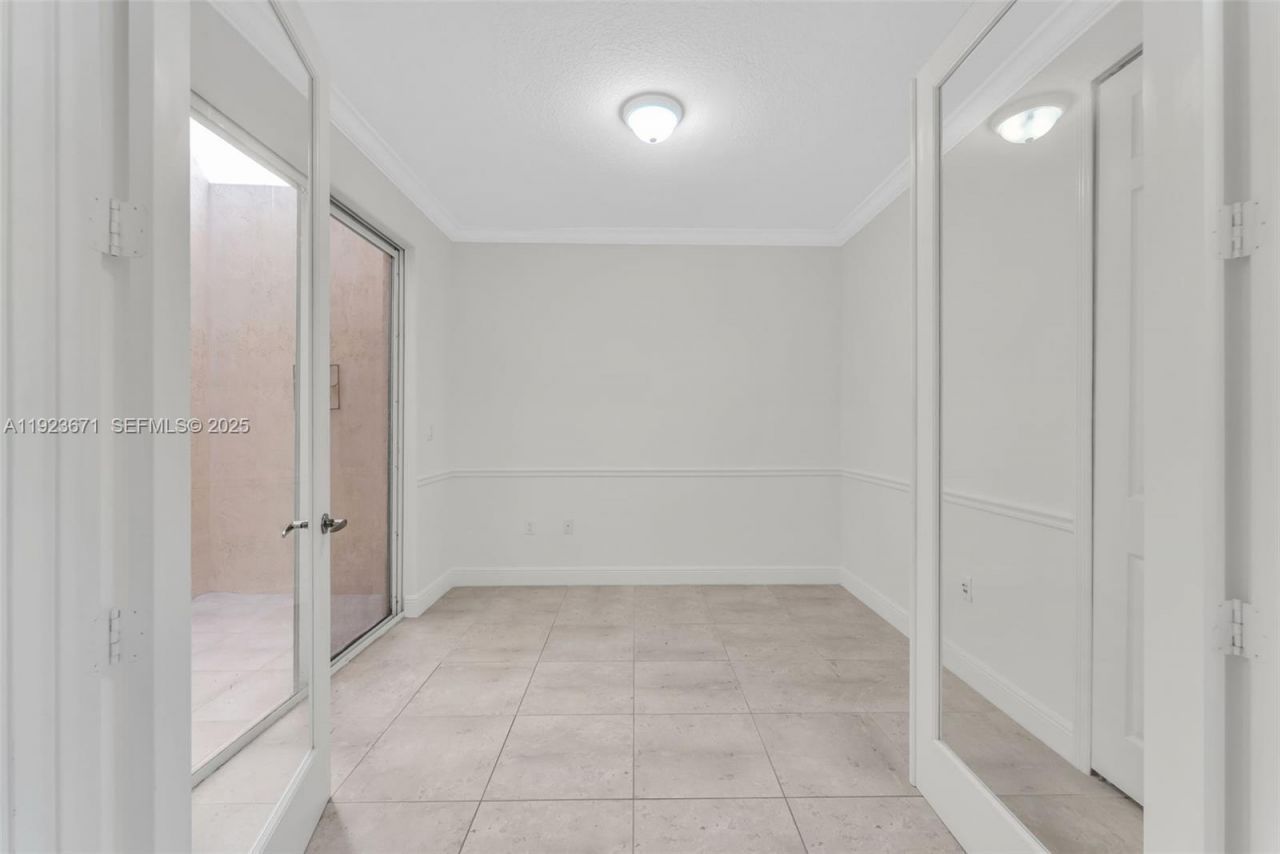 13909 SW 86th Ct, Unit 13909, Palmetto Bay, FL 33158 Photo