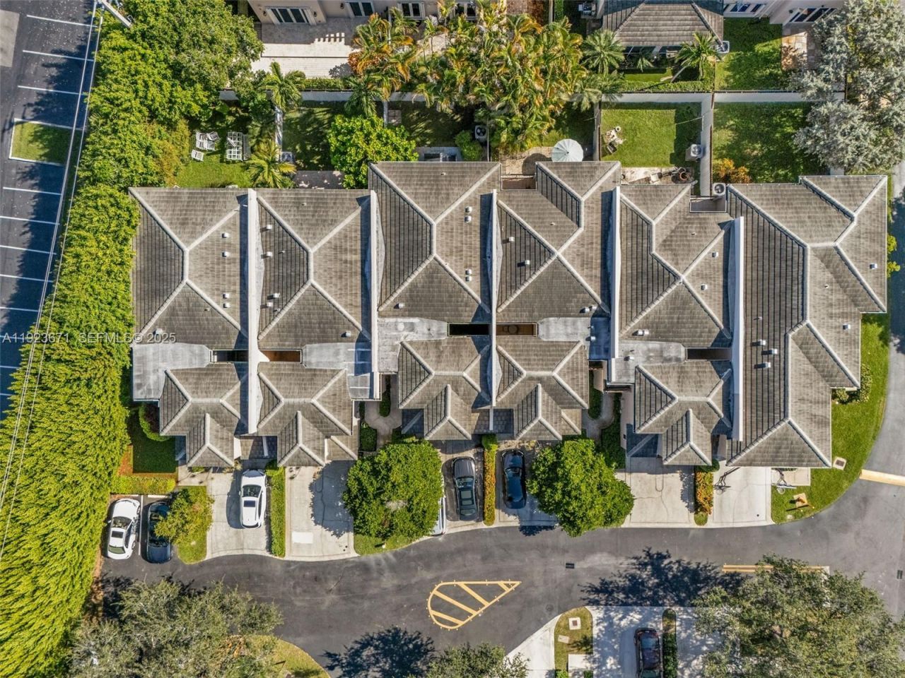 13909 SW 86th Ct, Unit 13909, Palmetto Bay, FL 33158 Photo