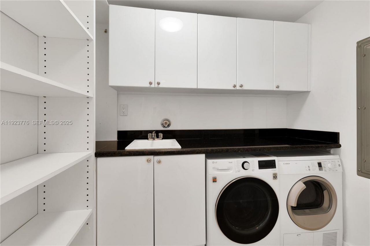 17875 Collins Ave, Unit 905, Sunny Isles Beach, FL 33160 Photo