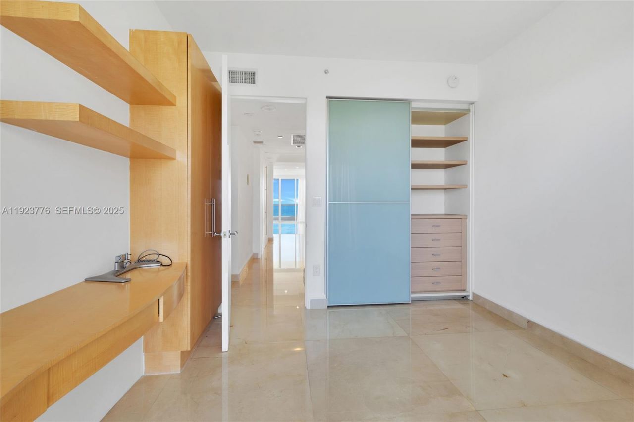 17875 Collins Ave, Unit 905, Sunny Isles Beach, FL 33160 Photo