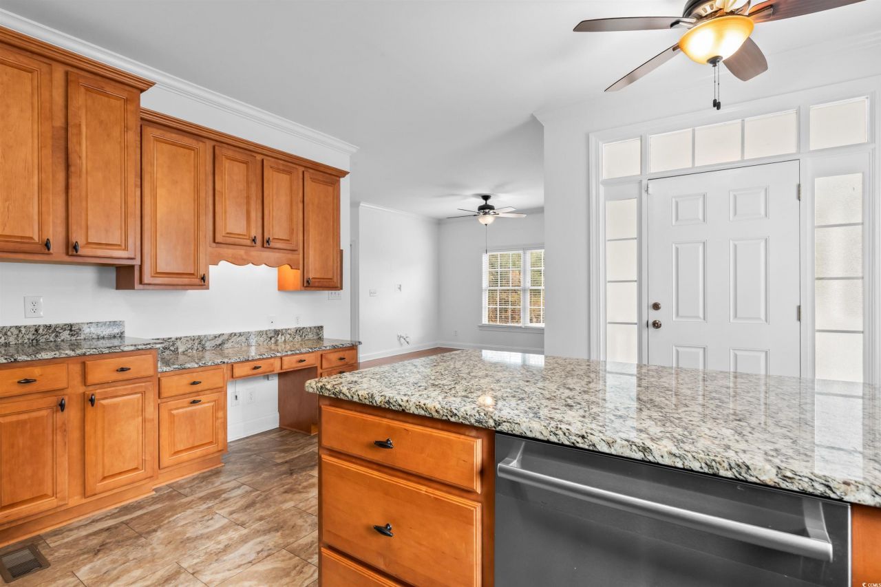 620 S Palmetto Way Photo 16