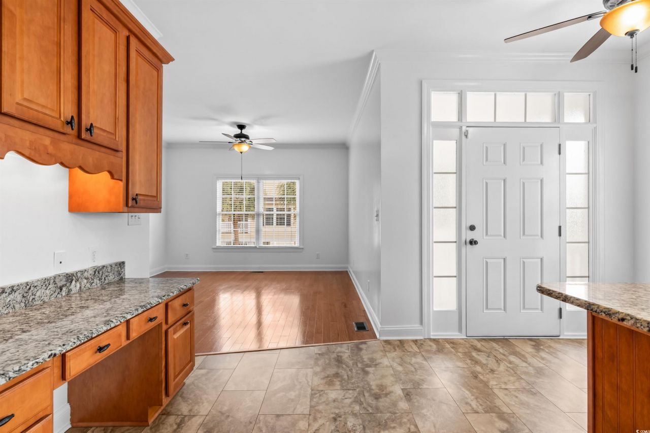 620 S Palmetto Way Photo 17