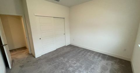 5661 Waterstone St, Sacramento, CA 95835 Photo