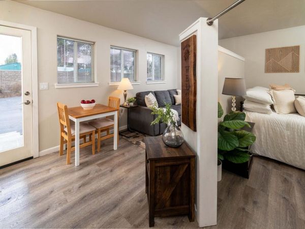 56856 Enterprise Drive, Unit A5, Sunriver, OR 97707