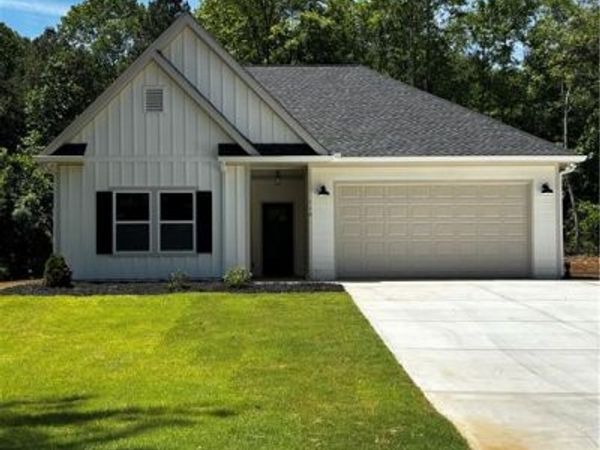 116 Valley View Drive, Maysville, GA 30558